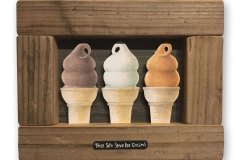 額装ごはん　3種のソフトクリーム