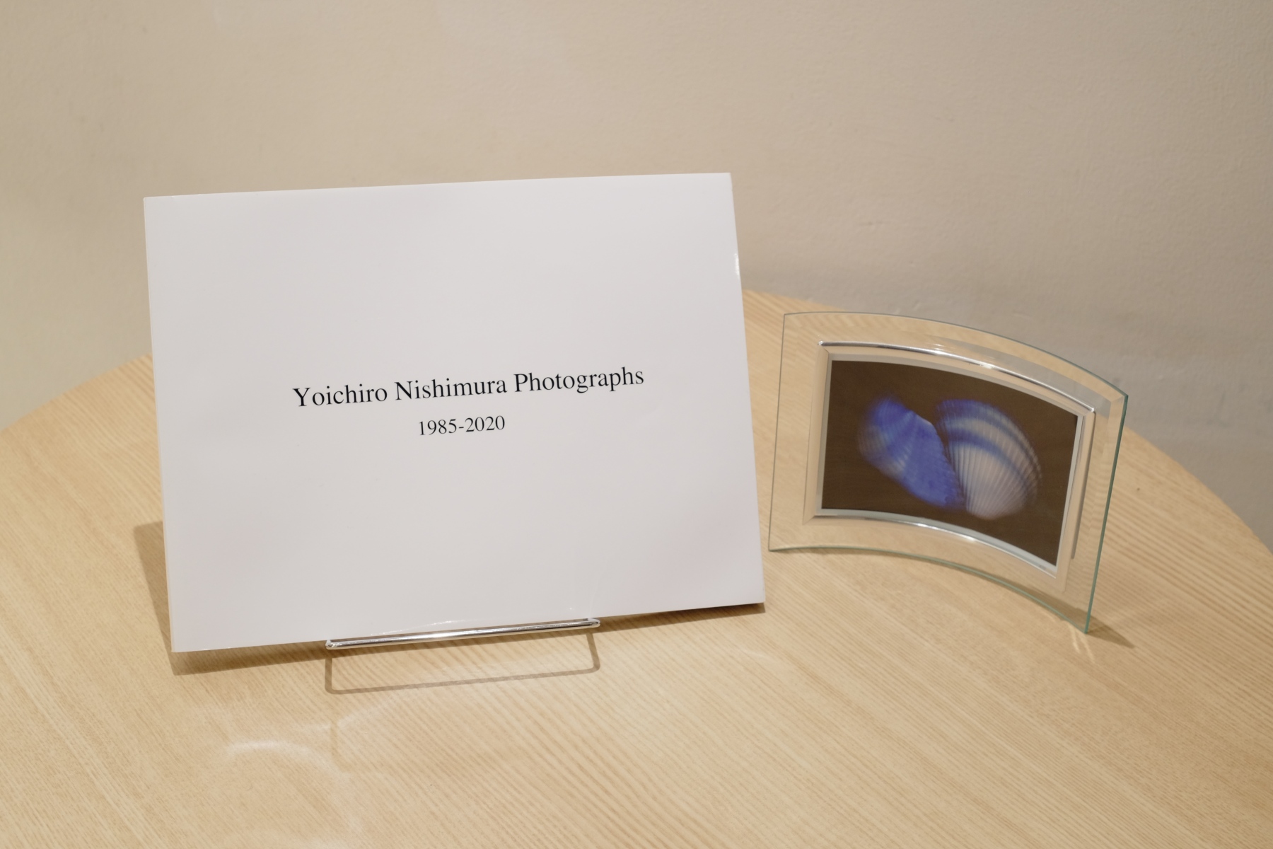 写真集　青い花　写真家　西村陽一郎　500部限定　サイン入り　良品 みんなのギャラリー｜Minnano Gallery on X: 